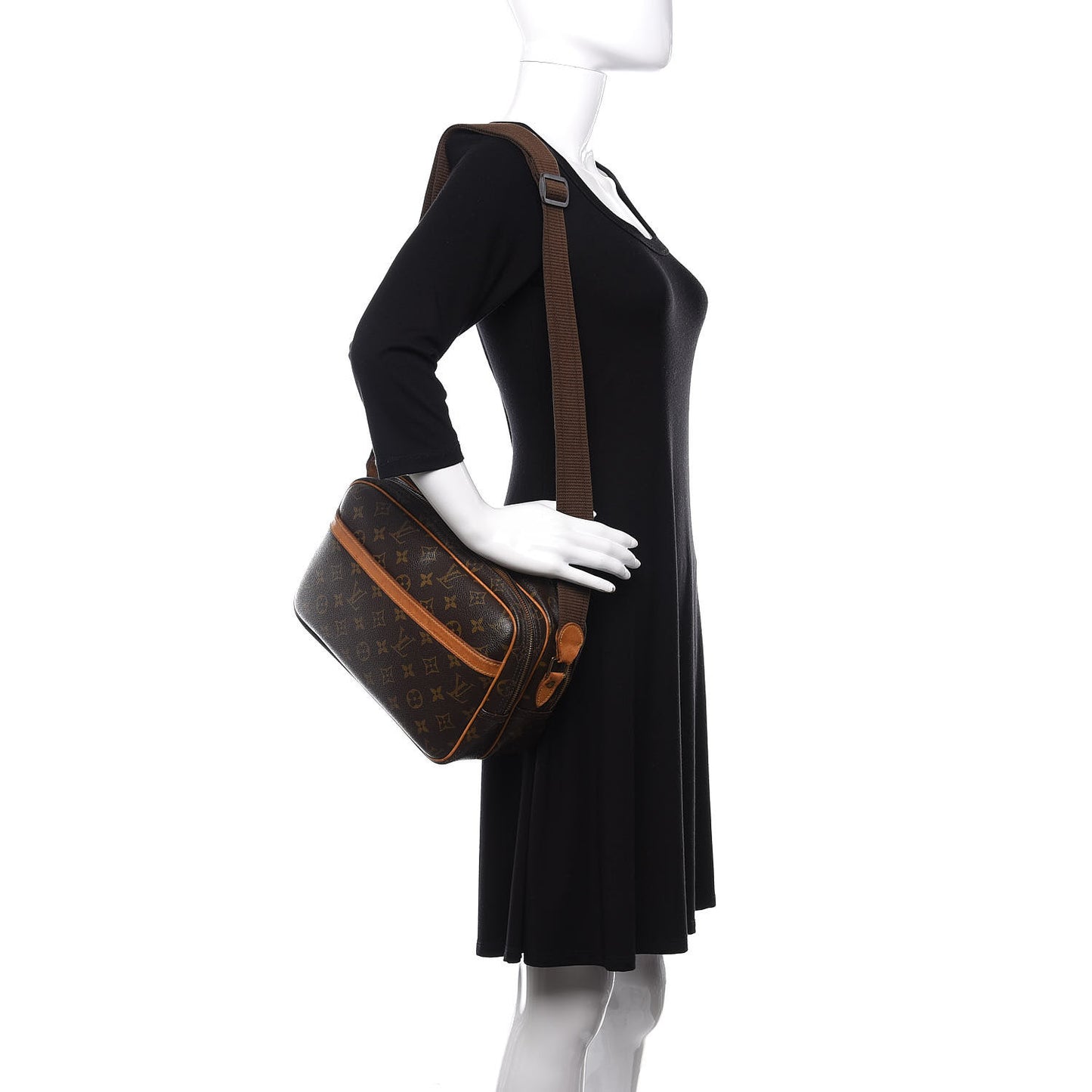 Monogram Reporter PM