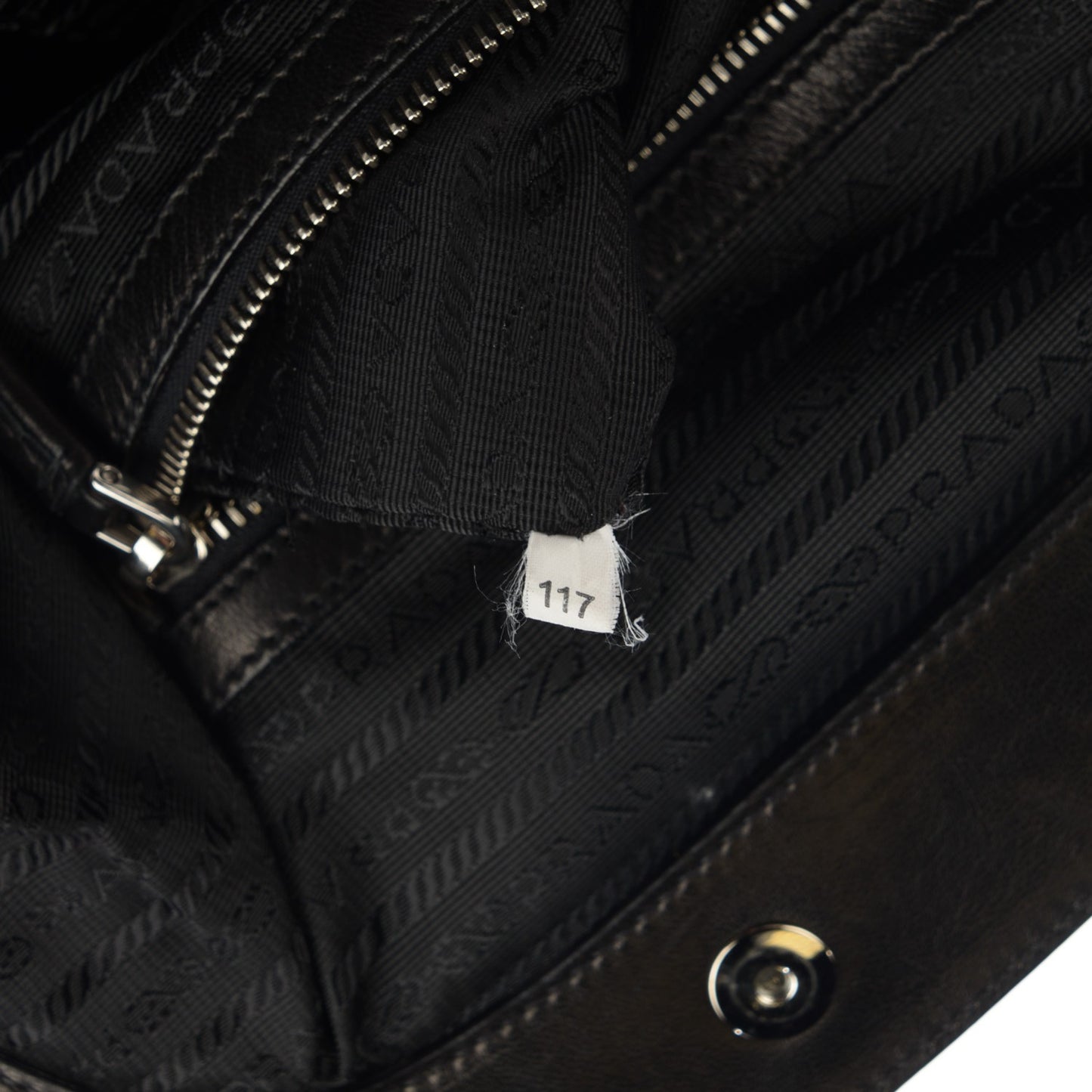 Nappa Gaufre Framed Tote Nero Black