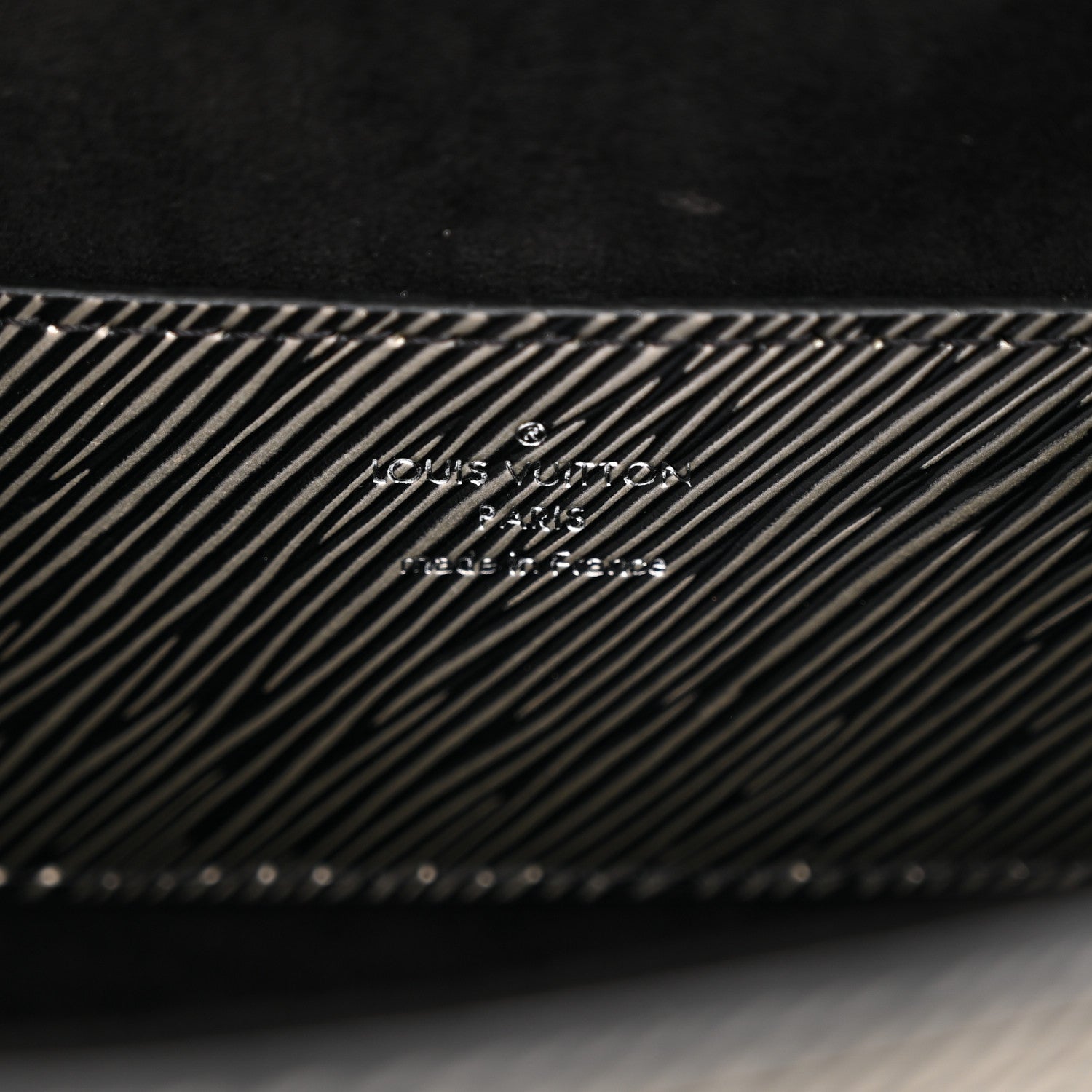 Louis Vuitton Epi Twist Shoulder Bag MM Platine 7 of 11