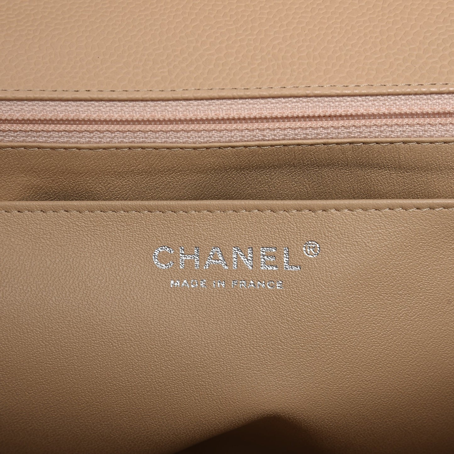 Caviar Quilted Jumbo Single Flap Beige Clair