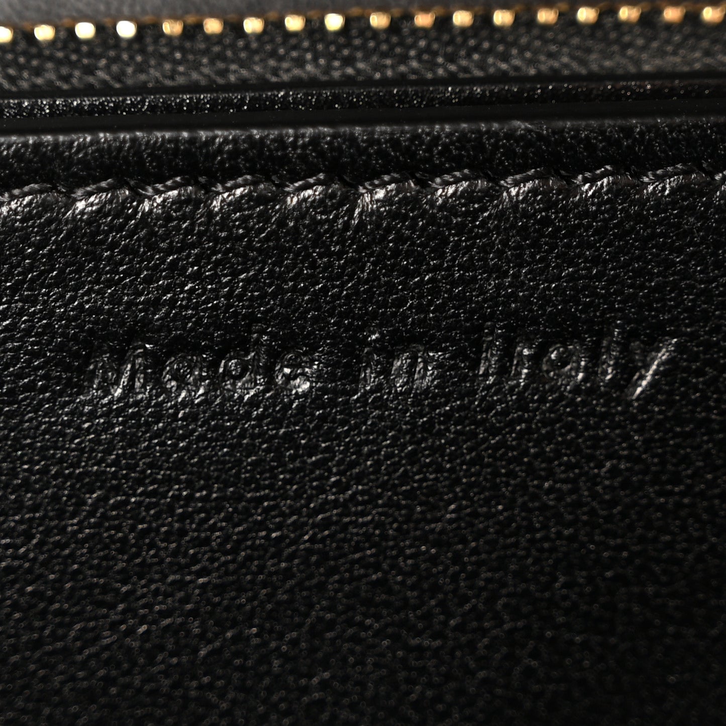 Box Calfskin Medium Classic Box Flap Bag Black