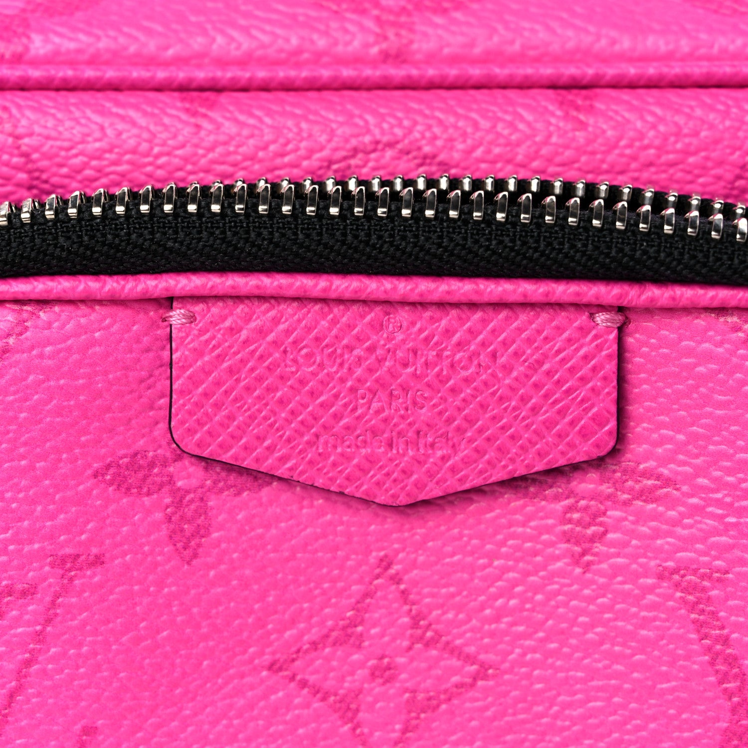 Louis Vuitton Taigarama Outdoor Pouch Fuchsia 6 of 8