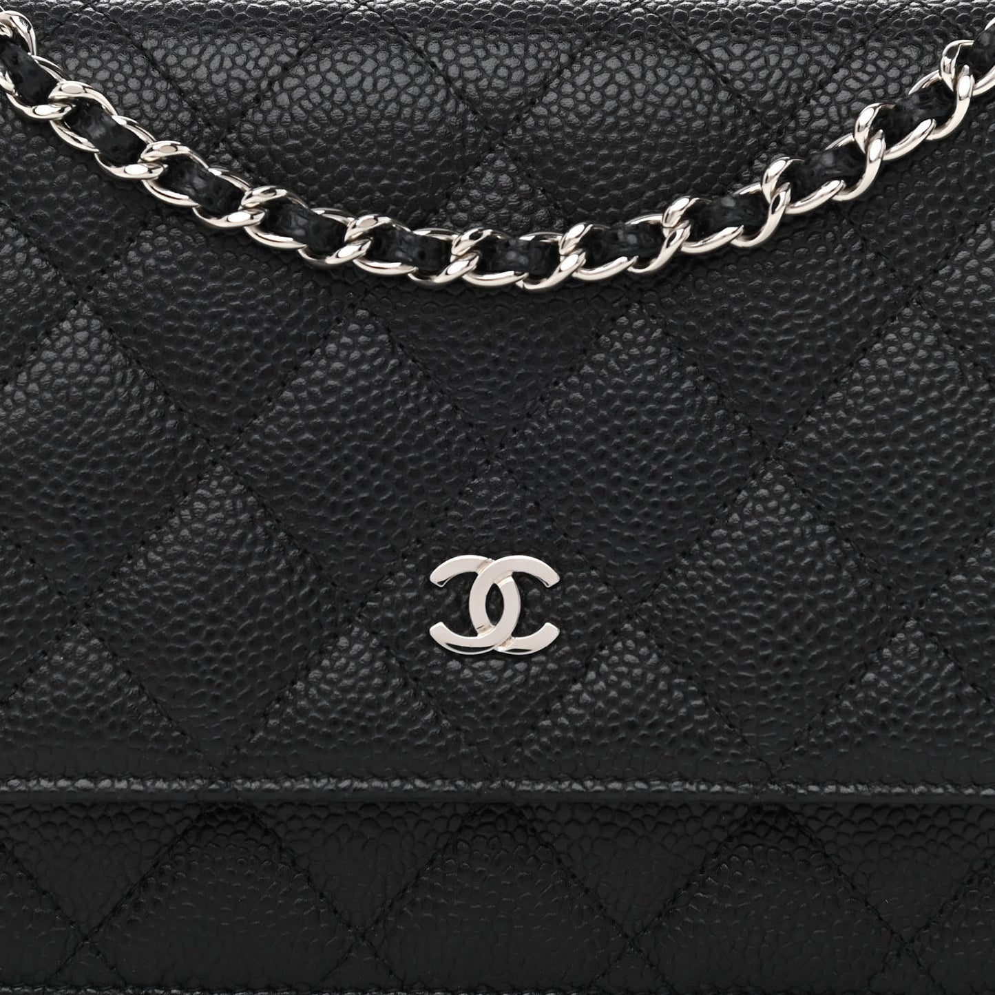 Caviar Quilted Wallet On Chain WOC Black