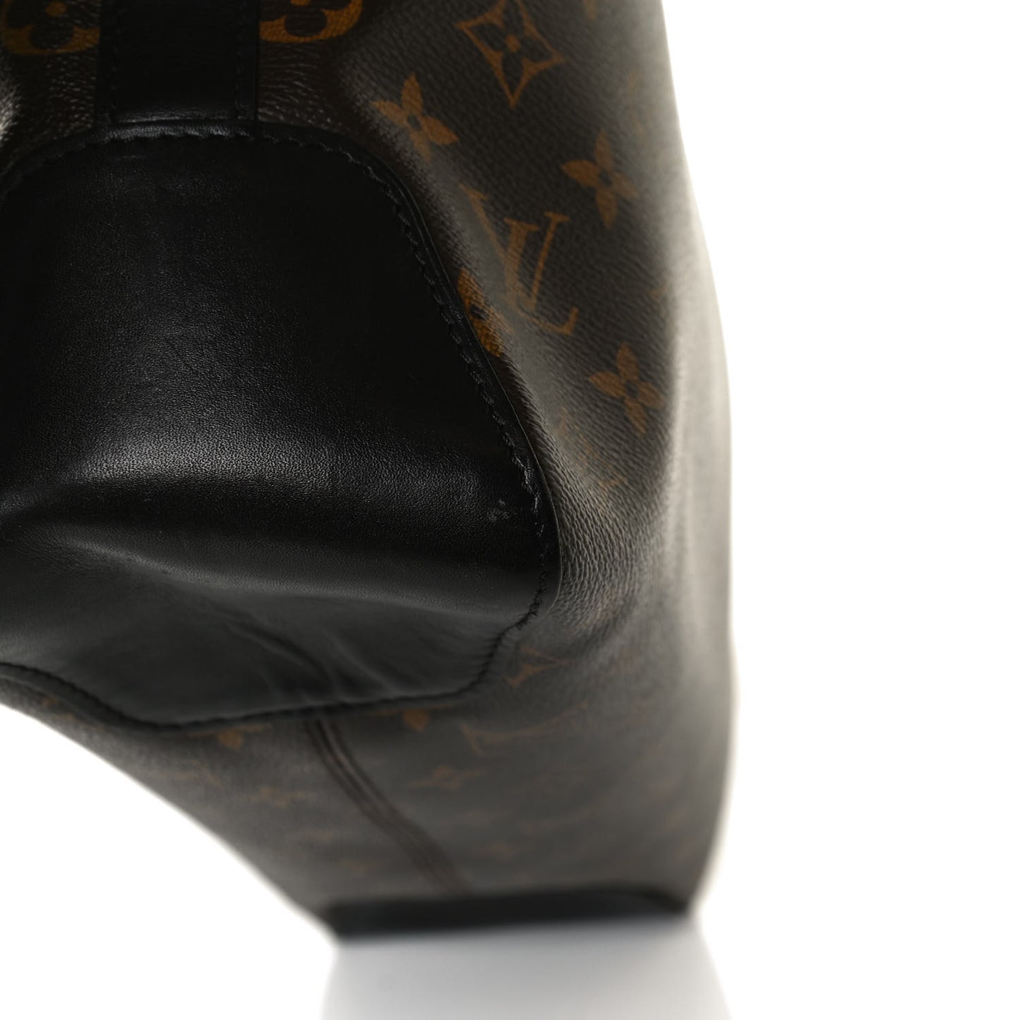 Monogram Macassar Torres Messenger