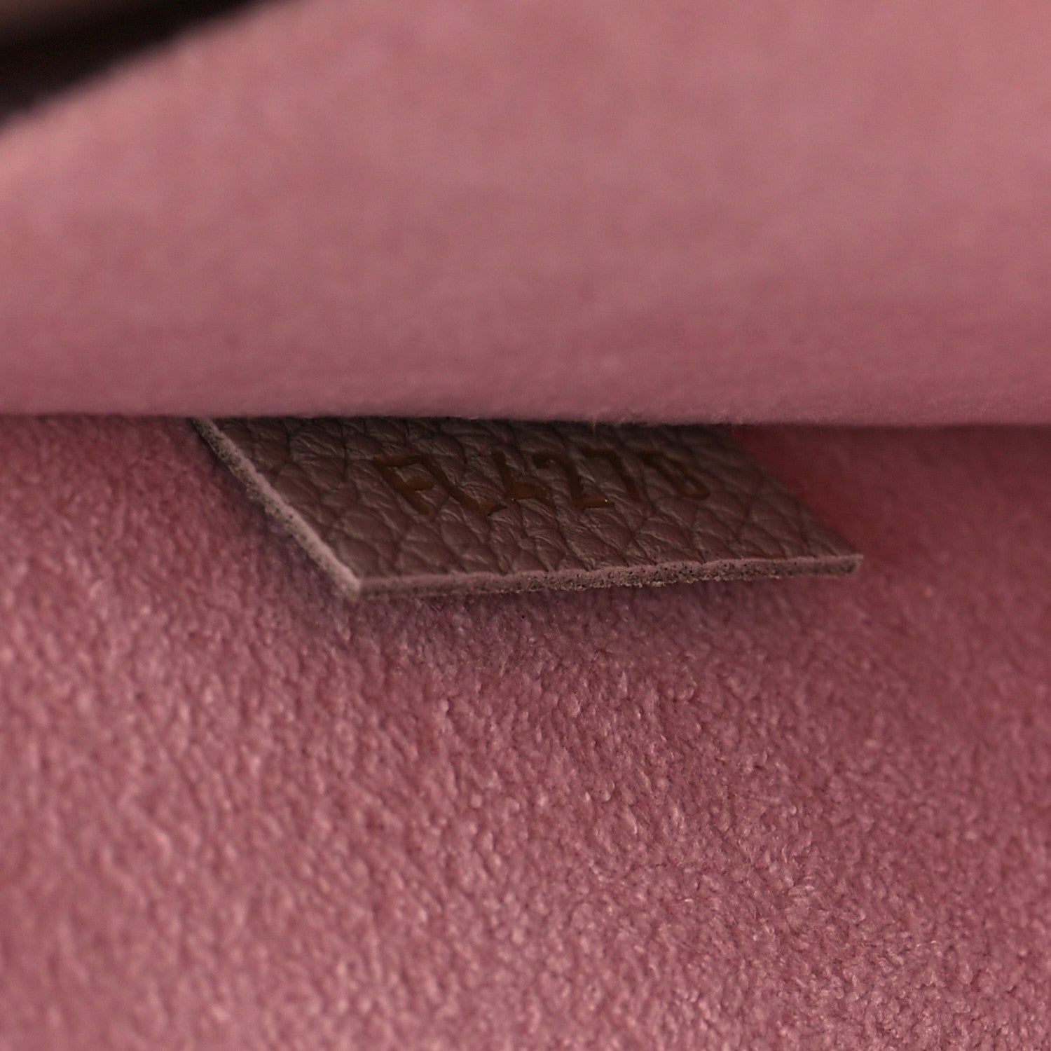 Louis Vuitton Grained Calfskin Lockme Shopper Greige 7 of 10