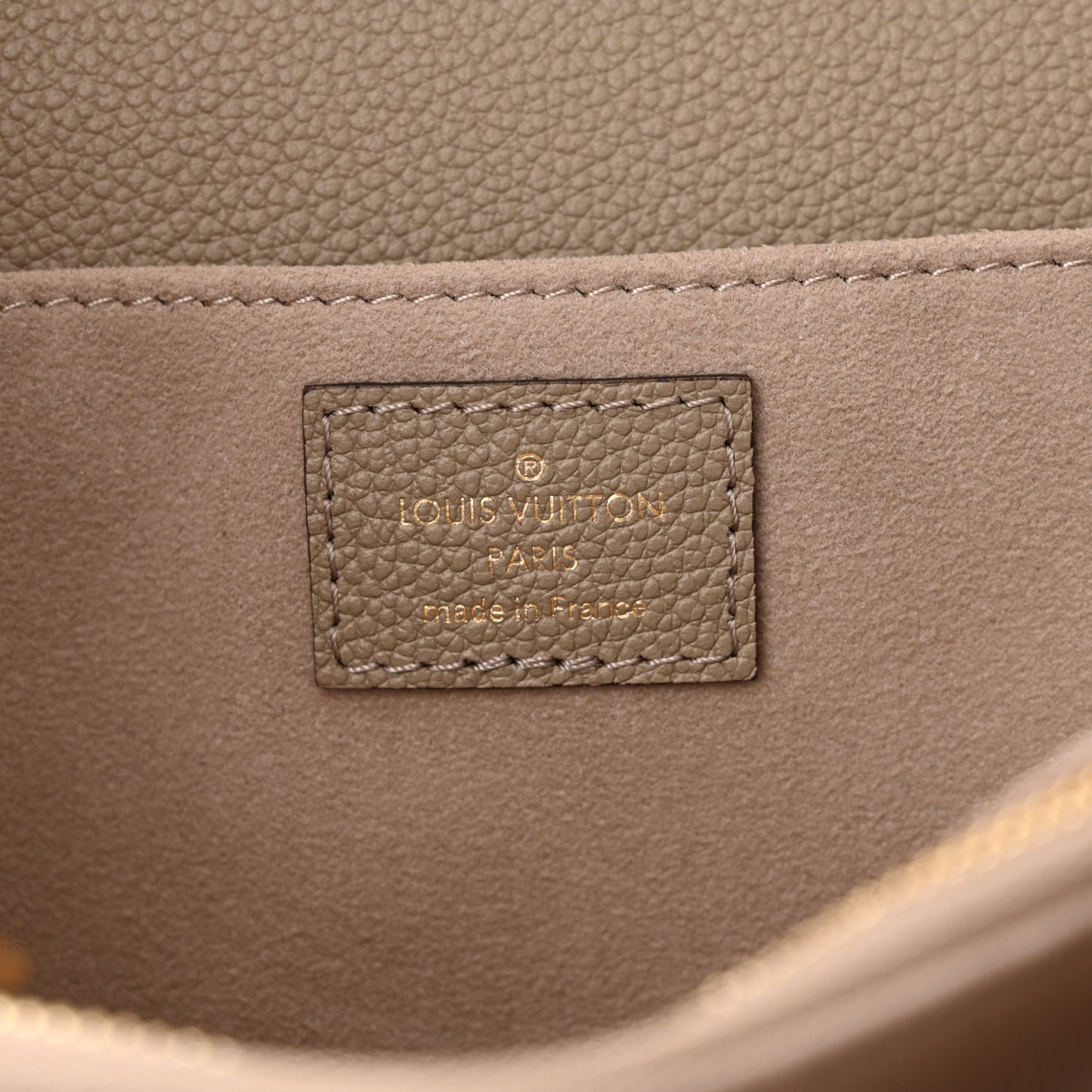 Empreinte Monogram Giant Pochette Metis East West Tourterelle Creme