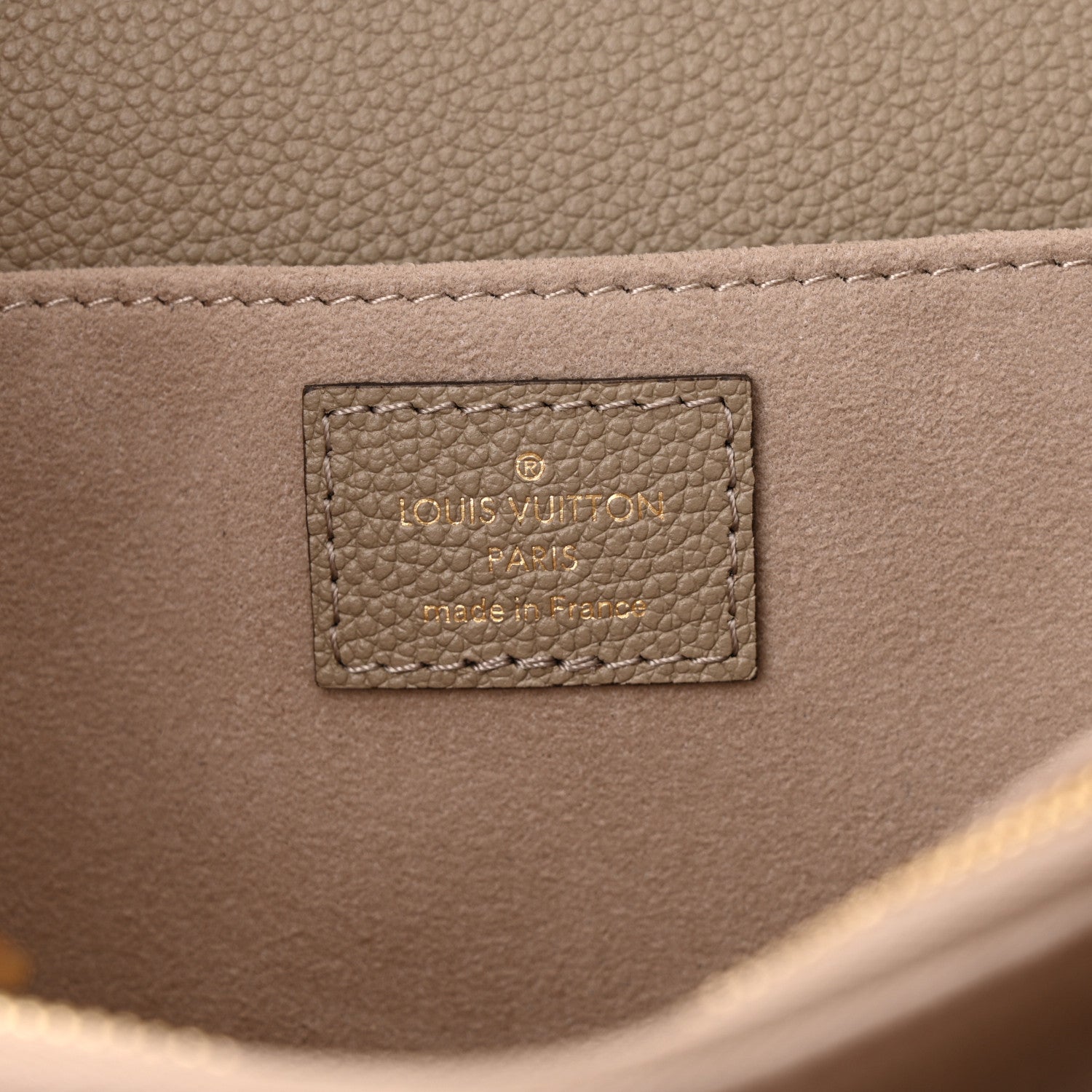 Louis Vuitton Empreinte Monogram Giant Pochette Metis East West Tourterelle Creme 6 of 10