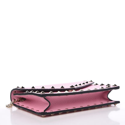 Valentino Garavani Grained Calfskin Rockstud Envelope Wallet on Chain Absolute 4 of 7