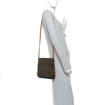 Louis Vuitton Monogram Musette Salsa Long Strap 2 of 9
