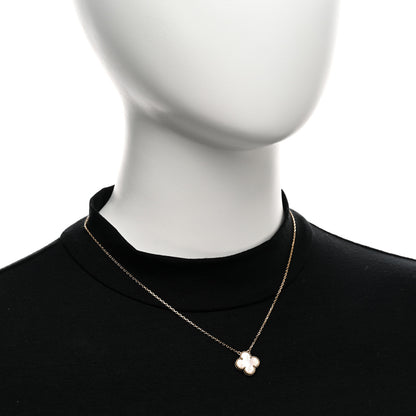 Van Cleef & Arpels 18K Yellow Gold Mother of Pearl Vintage Alhambra Pendant Necklace 2 of 5