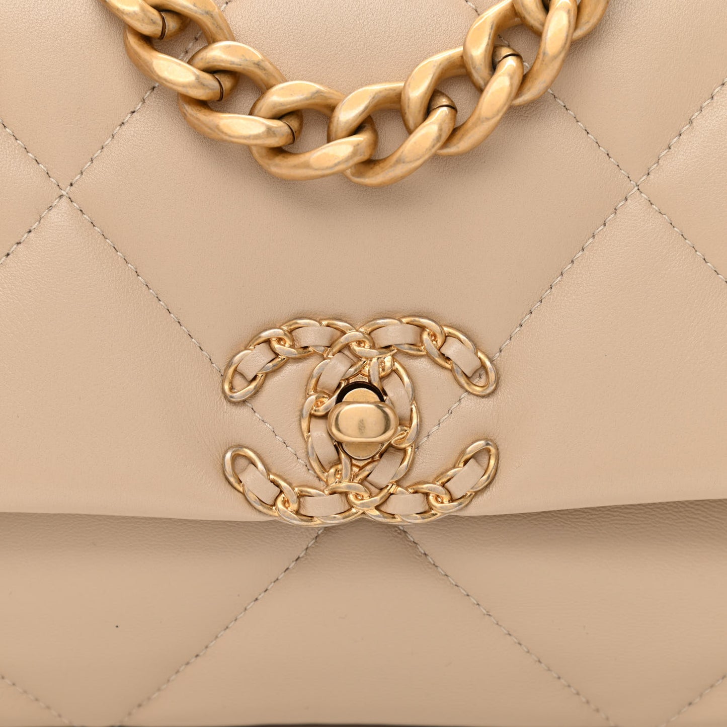 Lambskin Quilted Medium Chanel 19 Flap Light Beige
