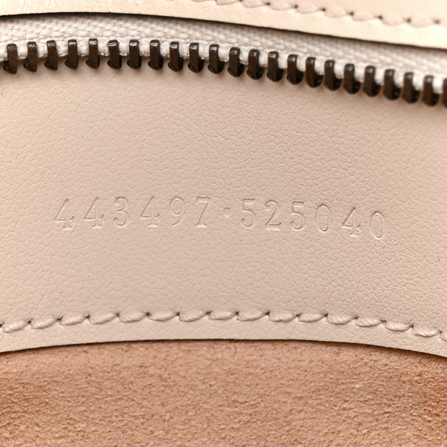 Gucci Calfskin Matelasse Small GG Marmont Shoulder Bag White 7 of 12