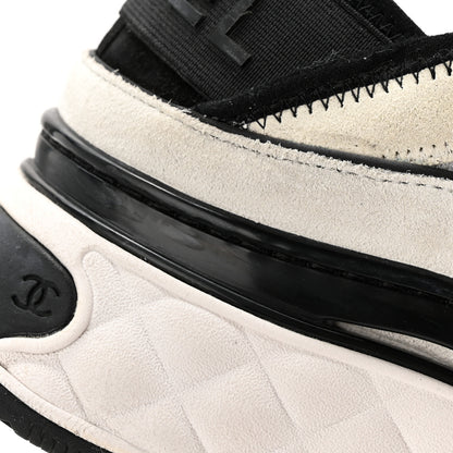 Chanel Velvet Calfskin Mixed Fibers CC Sneakers 40 White Black 11 of 13