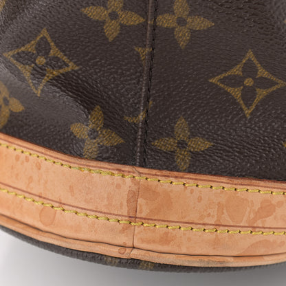Louis Vuitton Monogram Petit Bucket 23 12 of 17