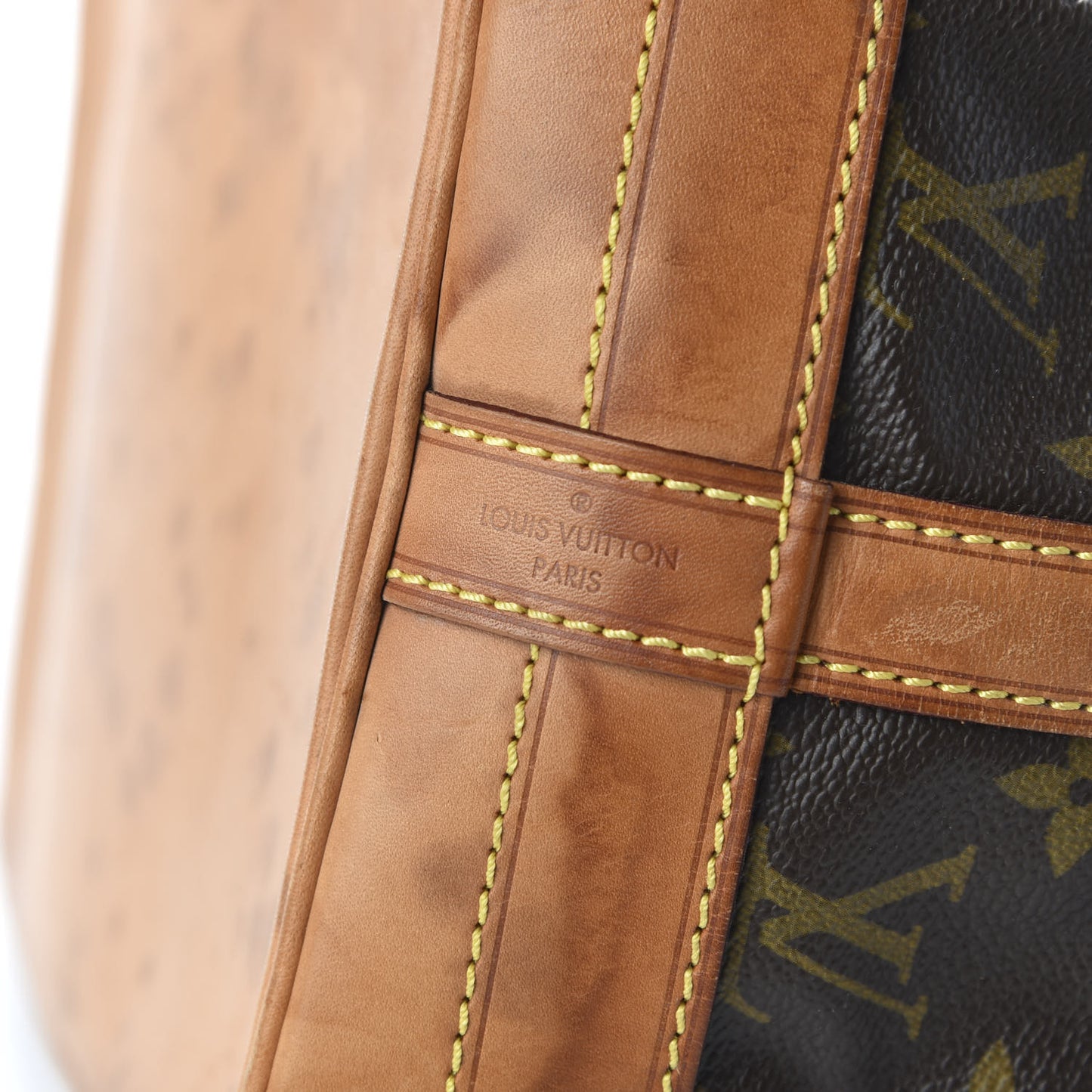 Monogram Noe