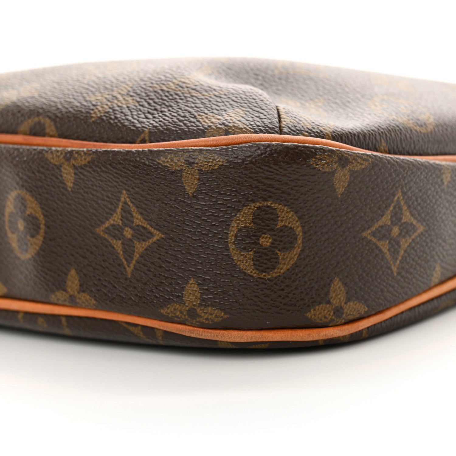 Louis Vuitton Monogram Odeon PM 9 of 18