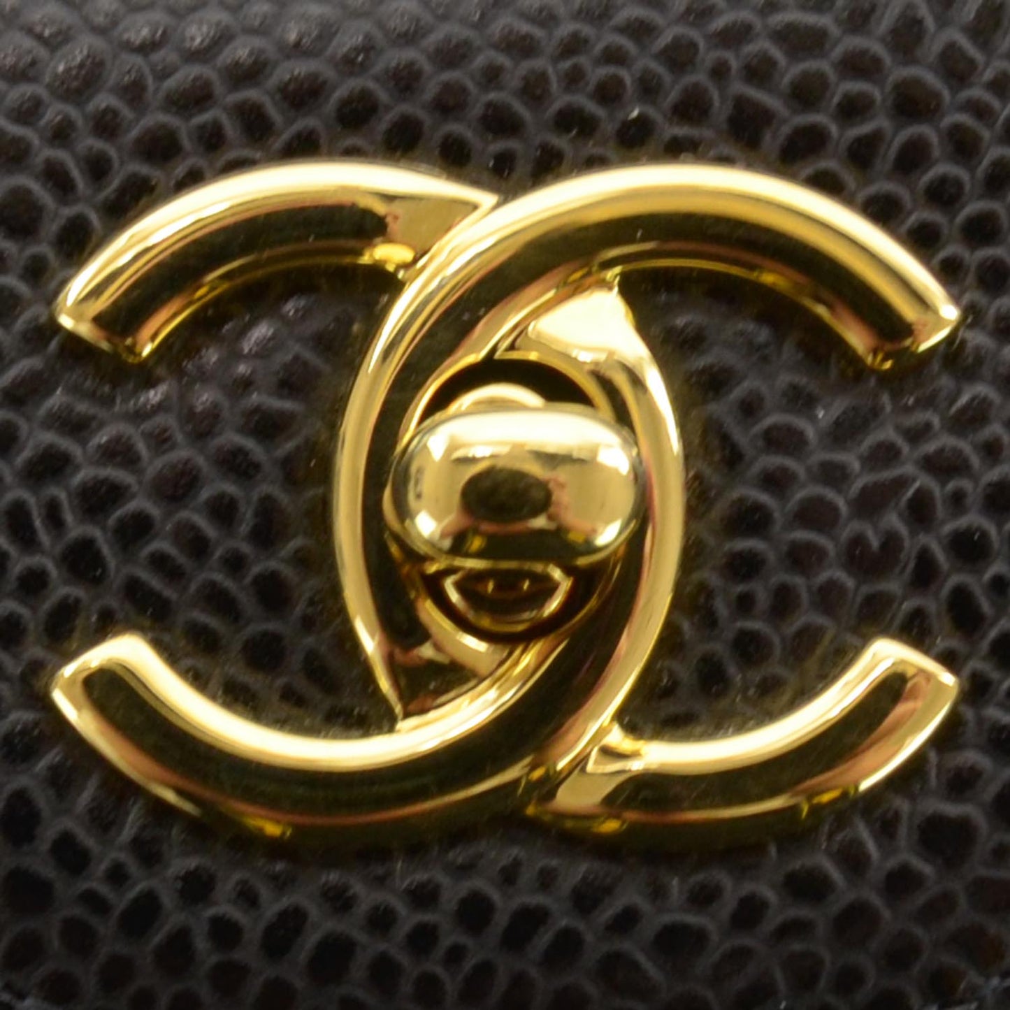 Caviar Maxi Single Flap Black