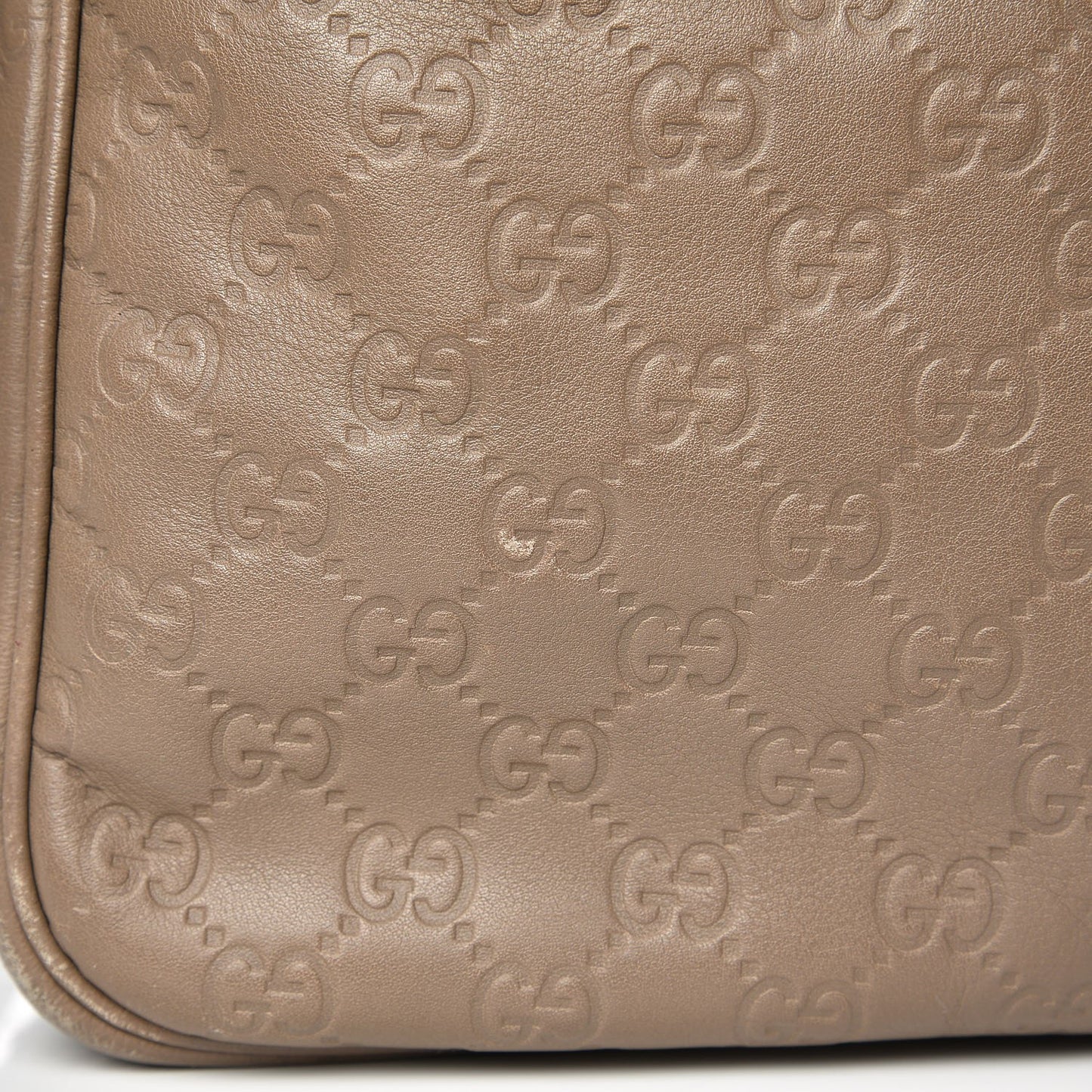 Guccissima Medium Messenger Taupe