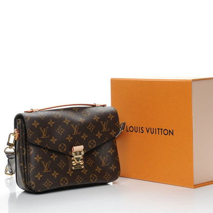 Louis Vuitton Monogram Pochette Metis 8 of 8