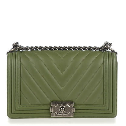 Chanel Calfskin Chevron Medium Boy Flap Green 1 of 8