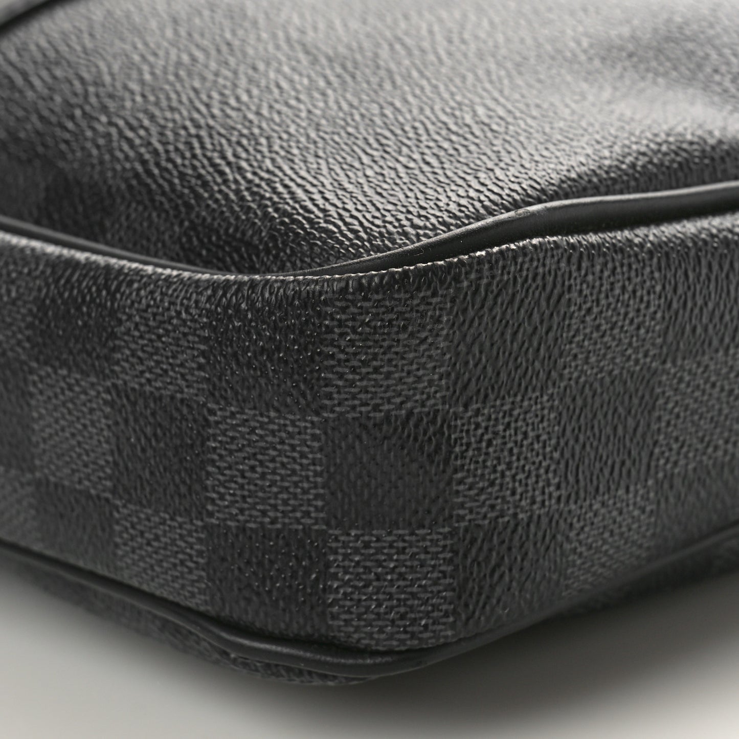 Damier Graphite Porte Documents Voyage PM
