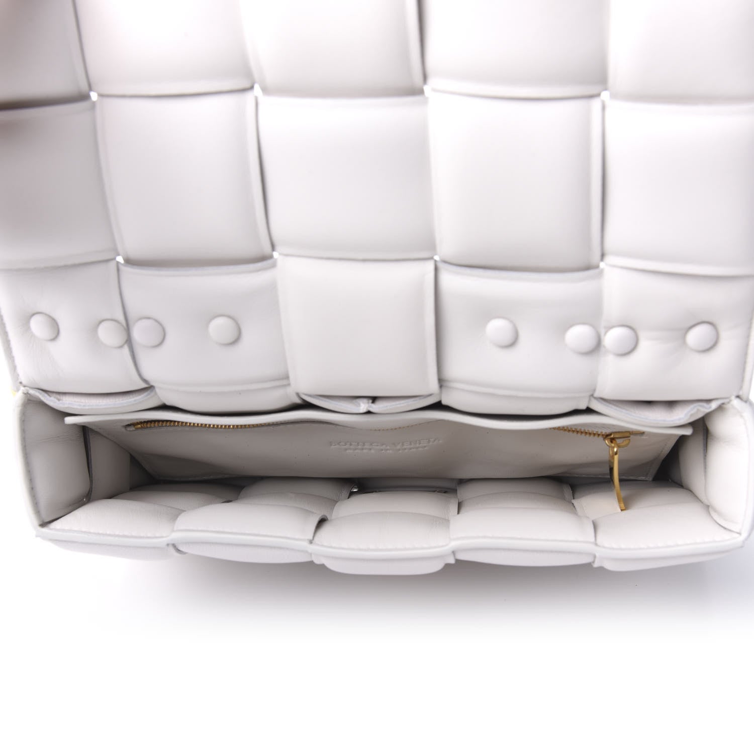 Bottega Veneta Lambskin Maxi Intreccio Padded Chain Cassette Crossbody Bag White 5 of 10