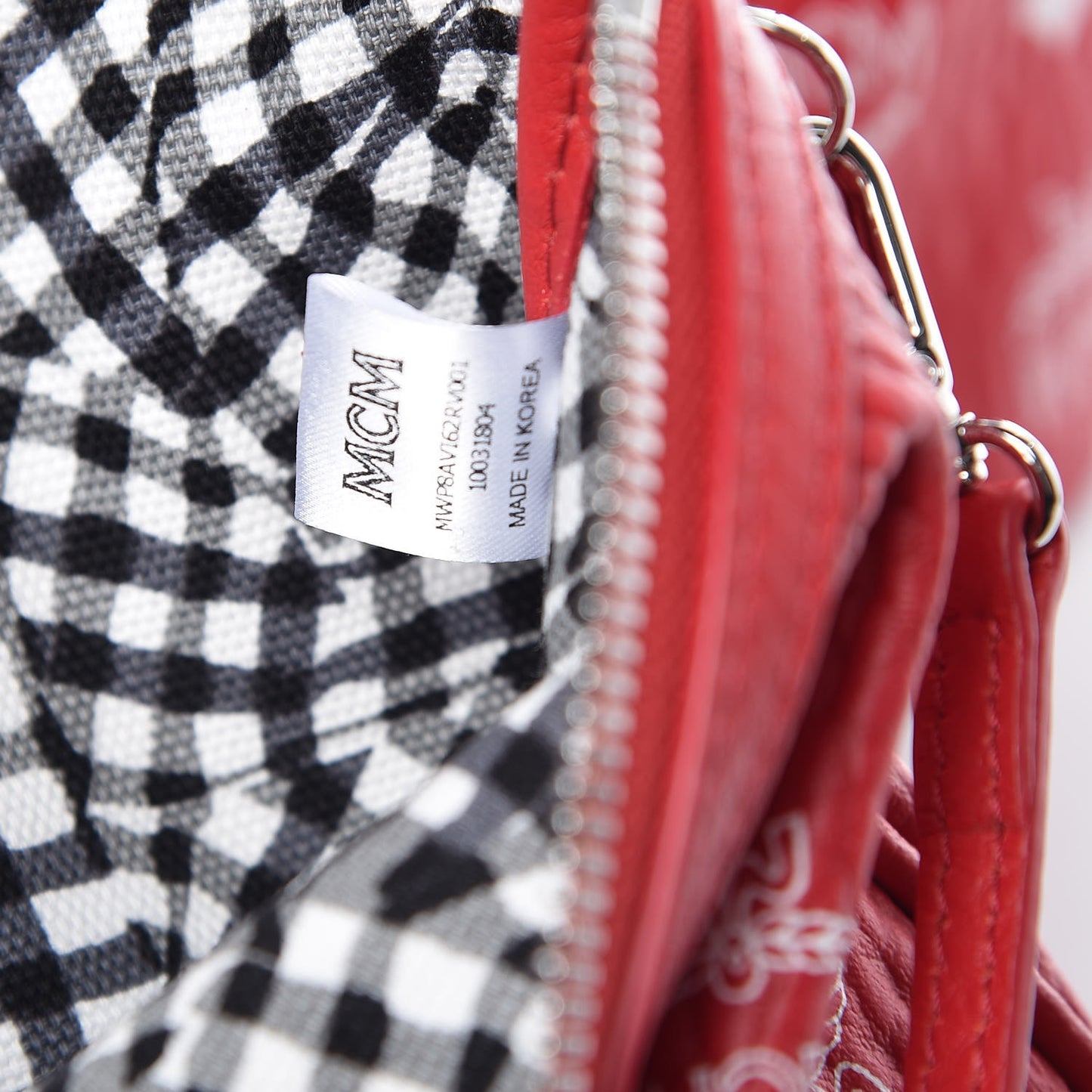 Visetos Medium Reversible Shopper Tote Ruby Red