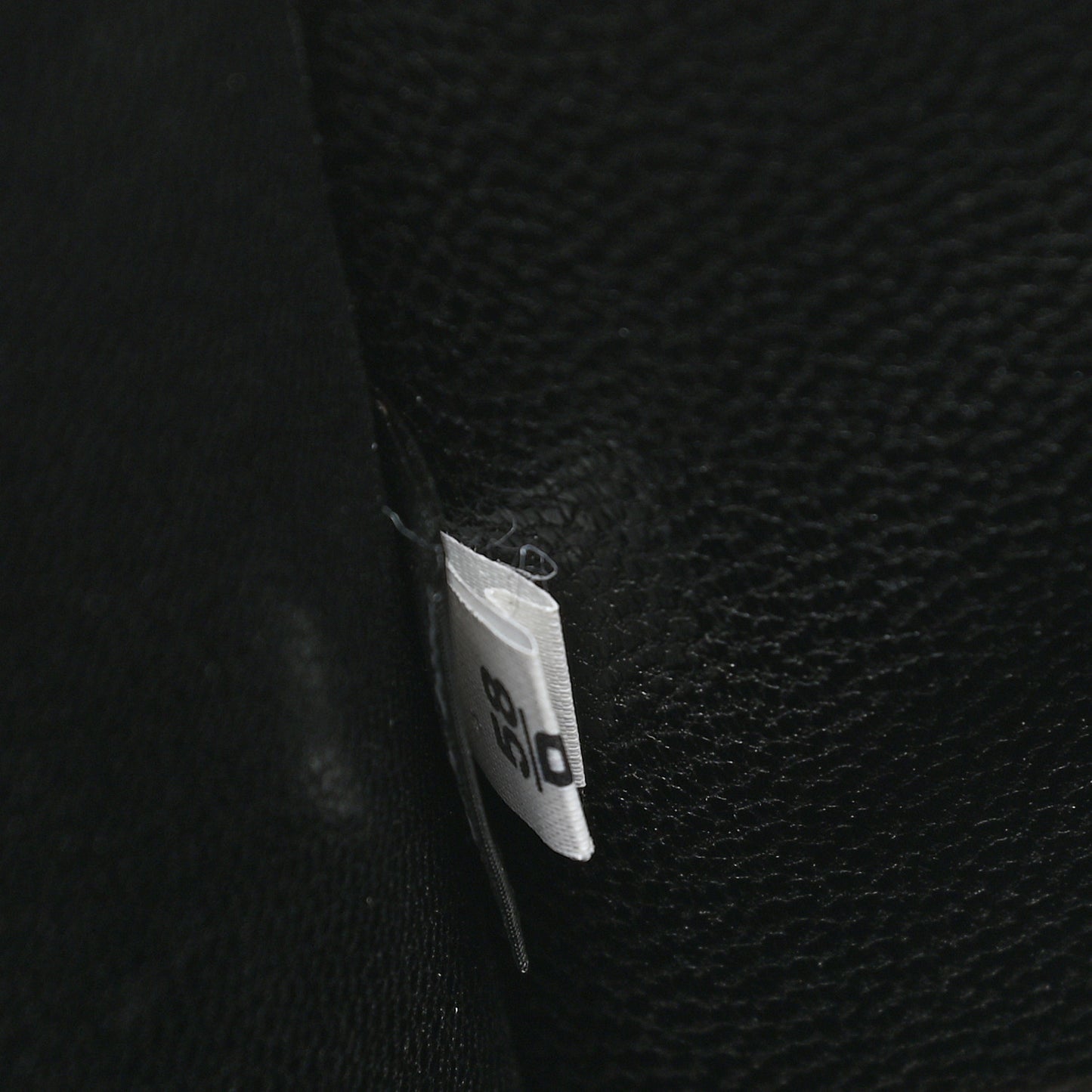 Saffiano Voyage Flat Pouch Black