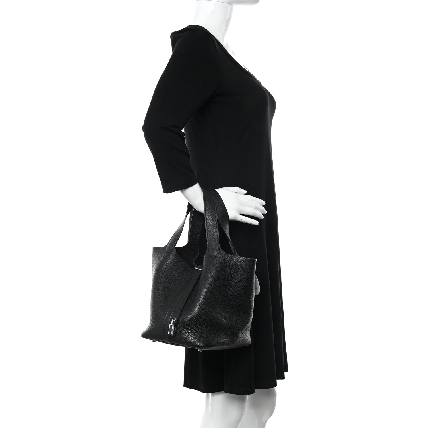 Hermes Taurillon Clemence Picotin Lock 22 MM Black 2 of 10