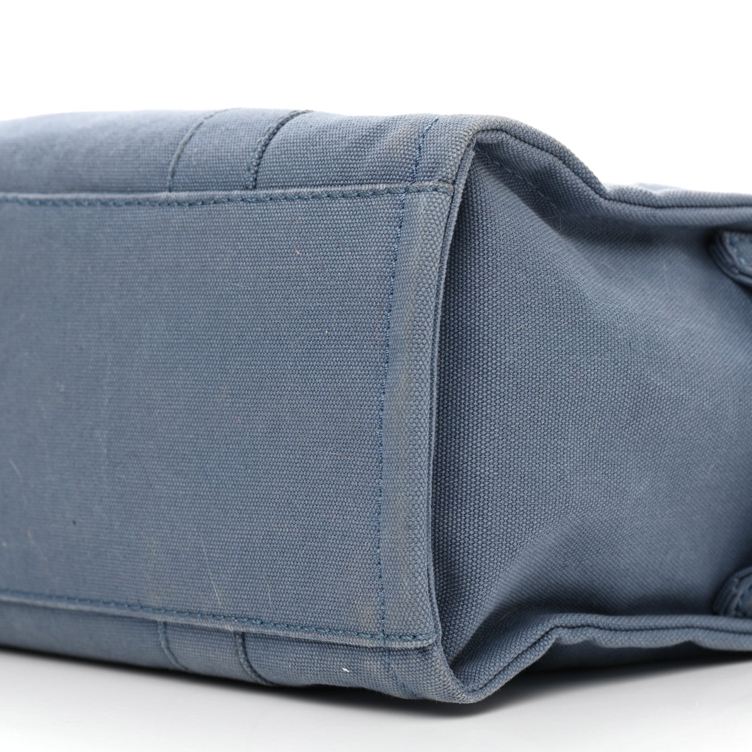 Marc Jacobs Cotton Canvas Medium The Traveler Tote Bag Blue Shadow 9 of 10