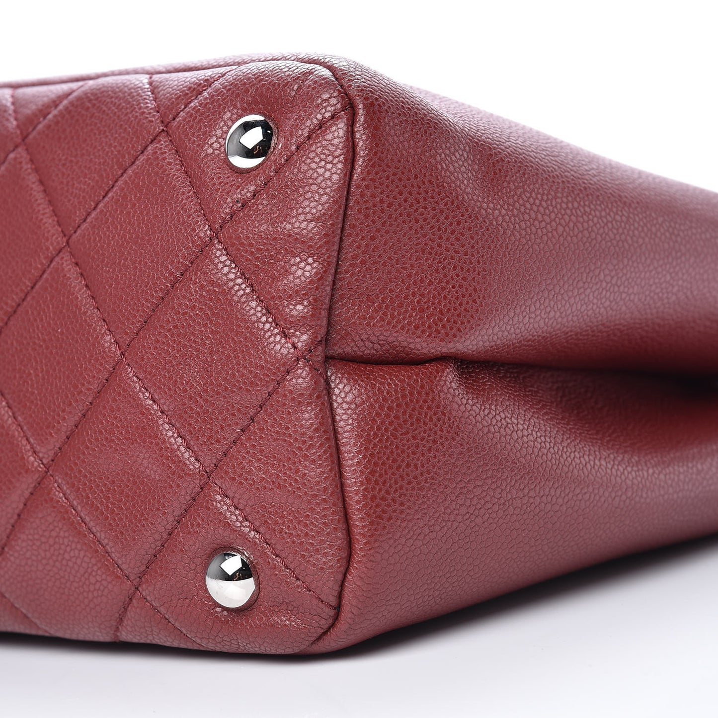 Caviar Quilted Large Timeless CC Soft Tote Dark Red