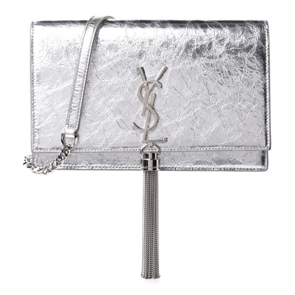 Saint Laurent Metallic Crackled Calfskin Kate Monogram Tassel Chain Wallet Argento 1 of 12