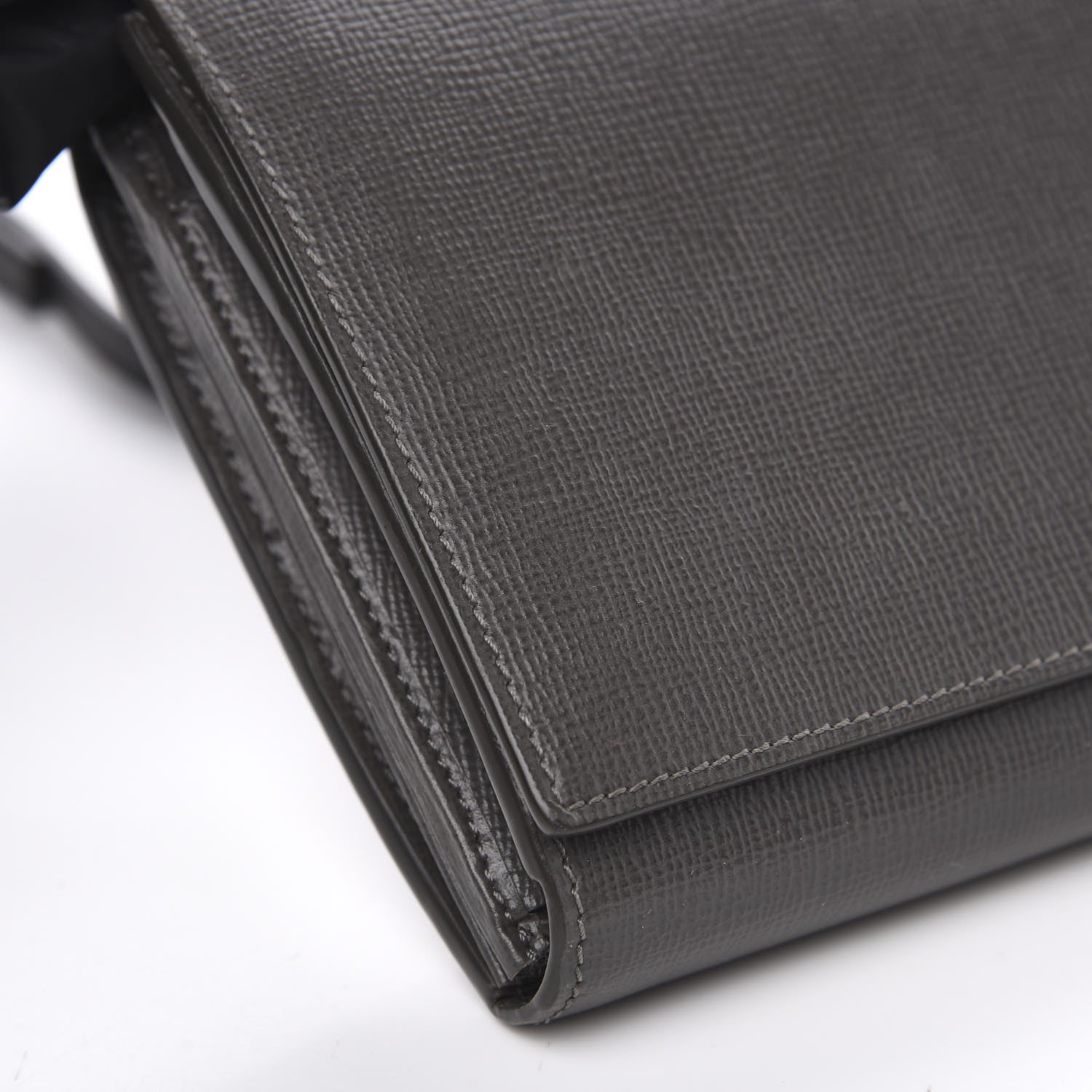 Tom Ford Calfskin Wallet On Strap Light Grey 7 of 9