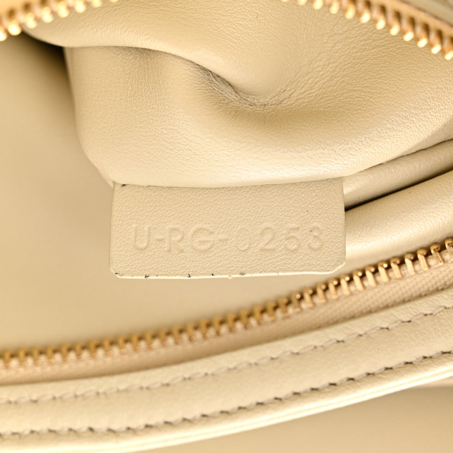 Shiny Calfskin Medium Triomphe Limestone