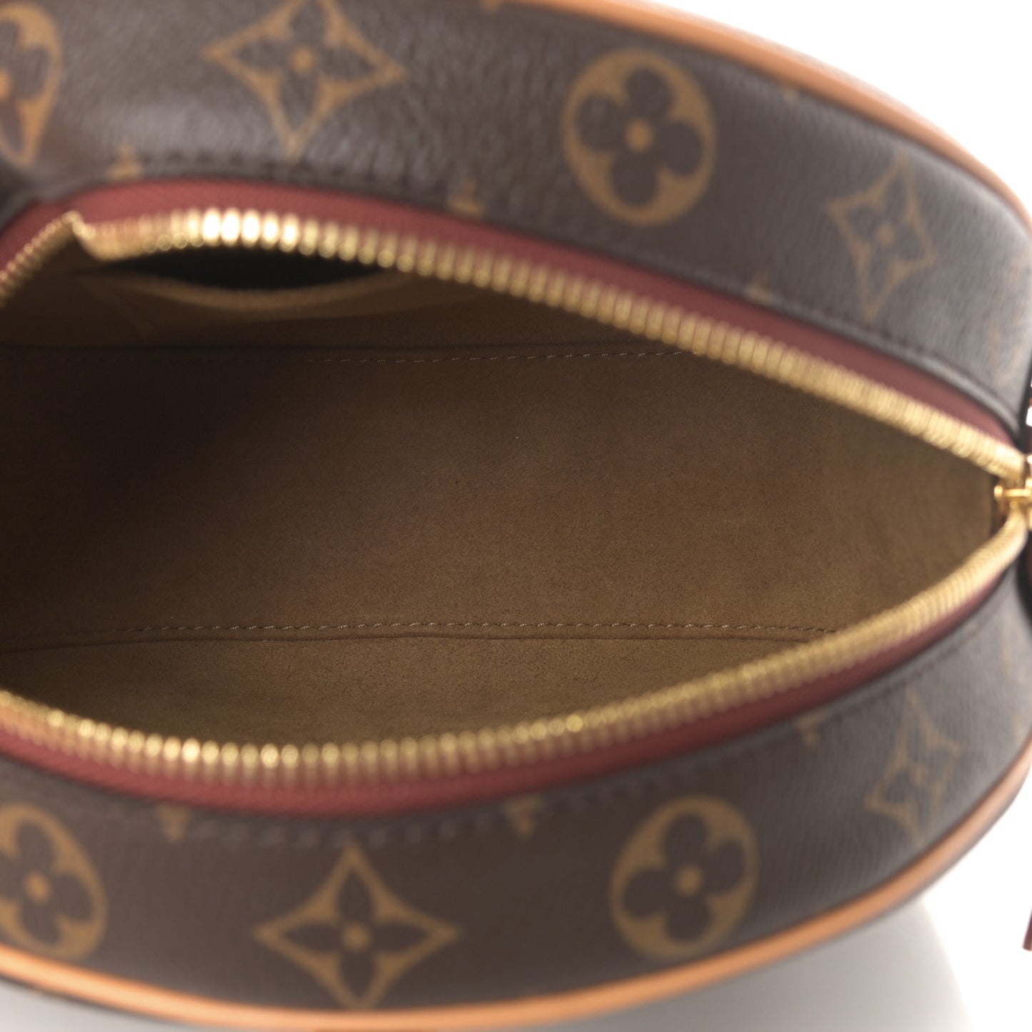 Monogram Boite Chapeau Souple