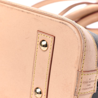 Louis Vuitton Monogram Alma BB 12 of 34