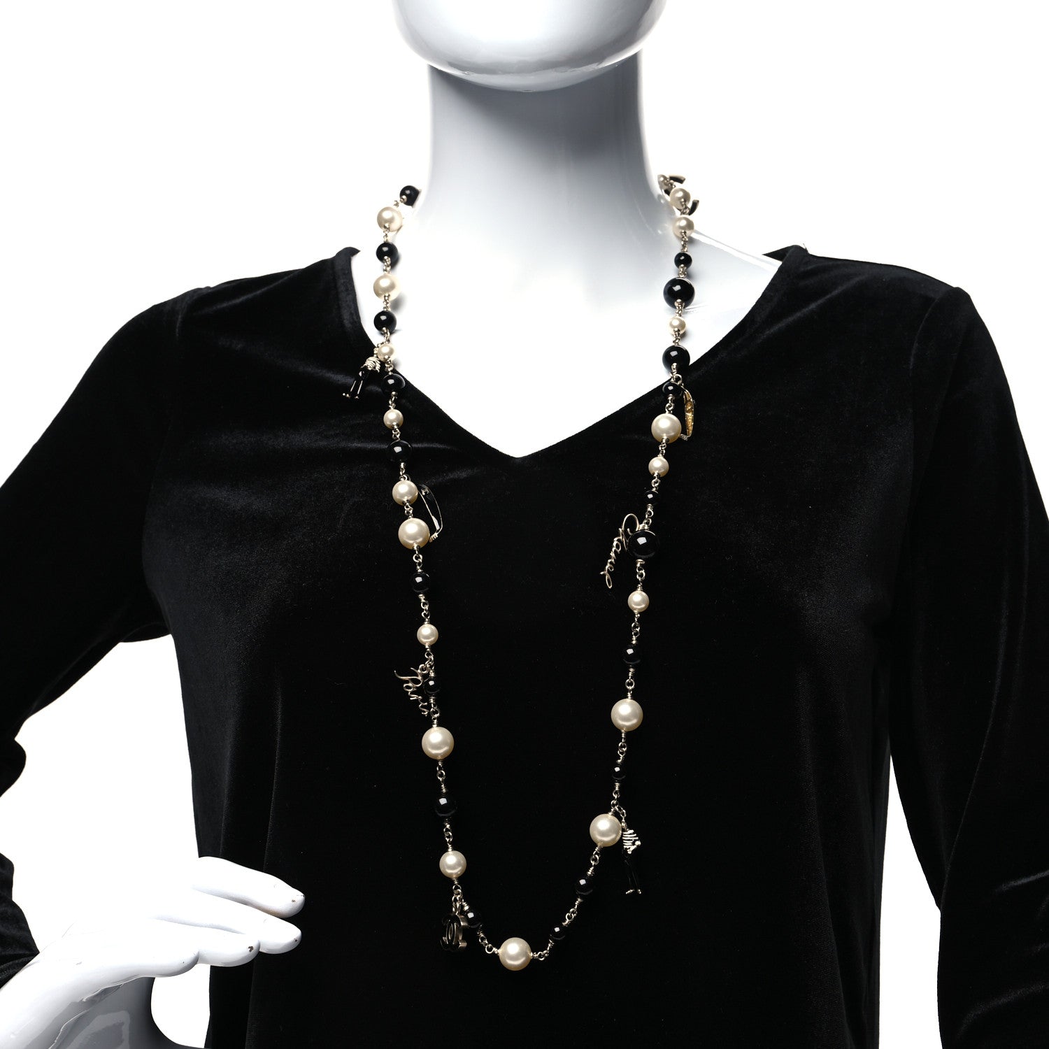Chanel Resin Pearl Bead CC Logo Necklace Silver Black White 2 of 5