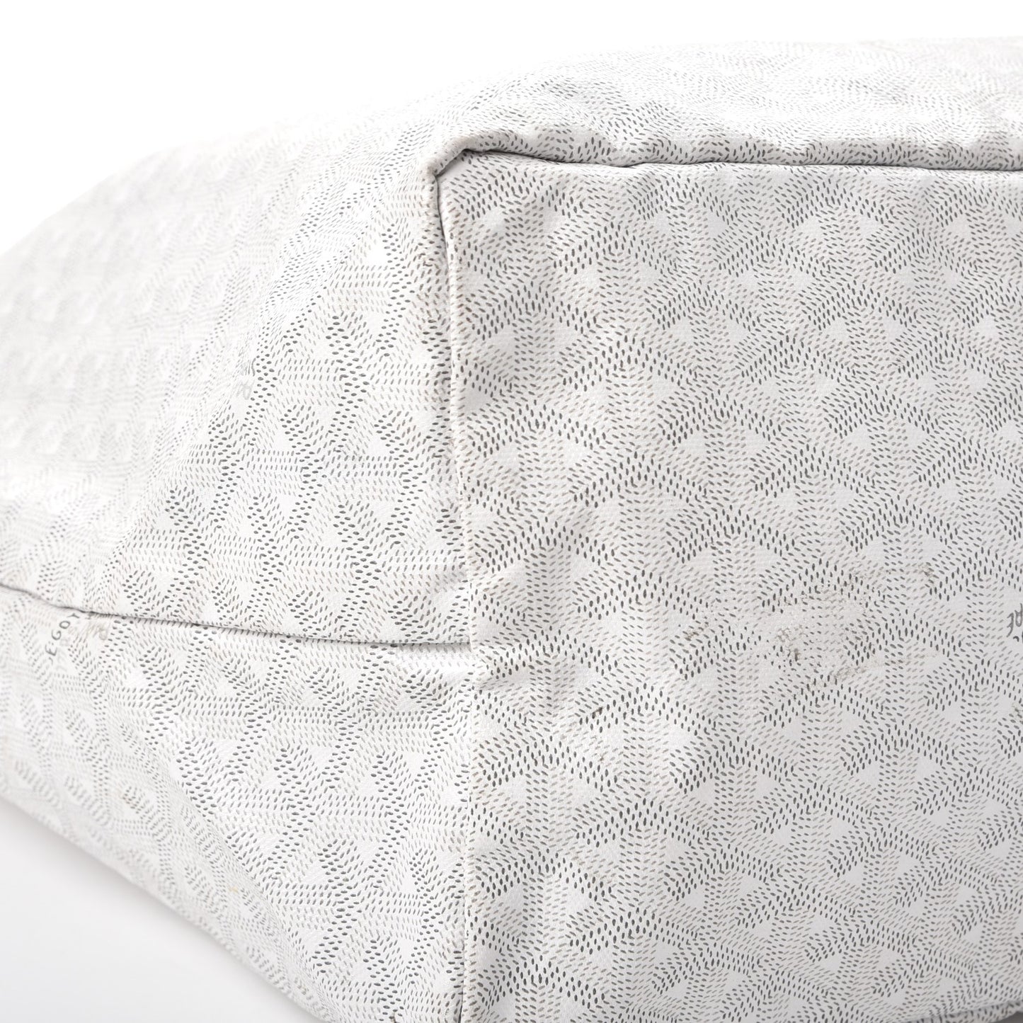 Goyardine Saint Louis GM White