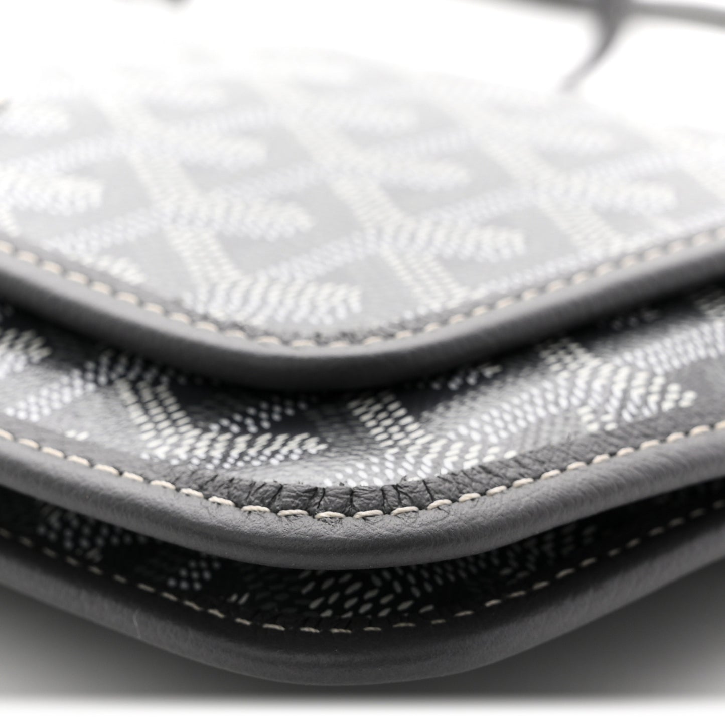 Goyardine Plumet Wallet Clutch Grey