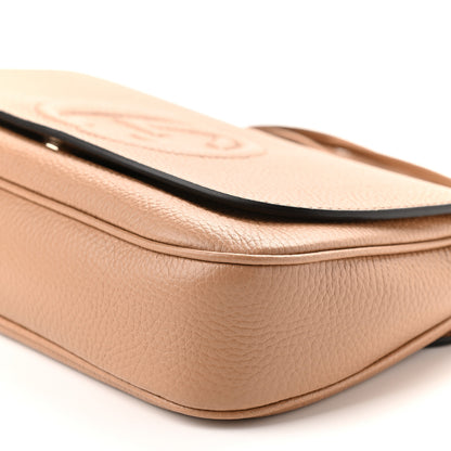 Gucci Pebbled Calfskin Medium Soho Flap Crossbody Camelia 9 of 9