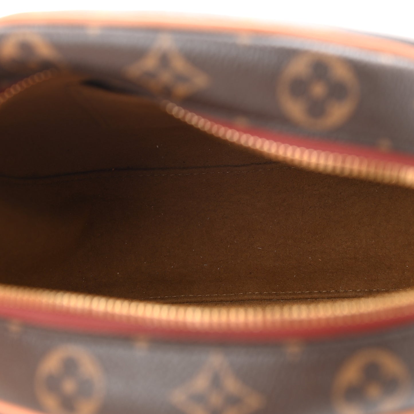 Monogram Boite Chapeau Souple MM