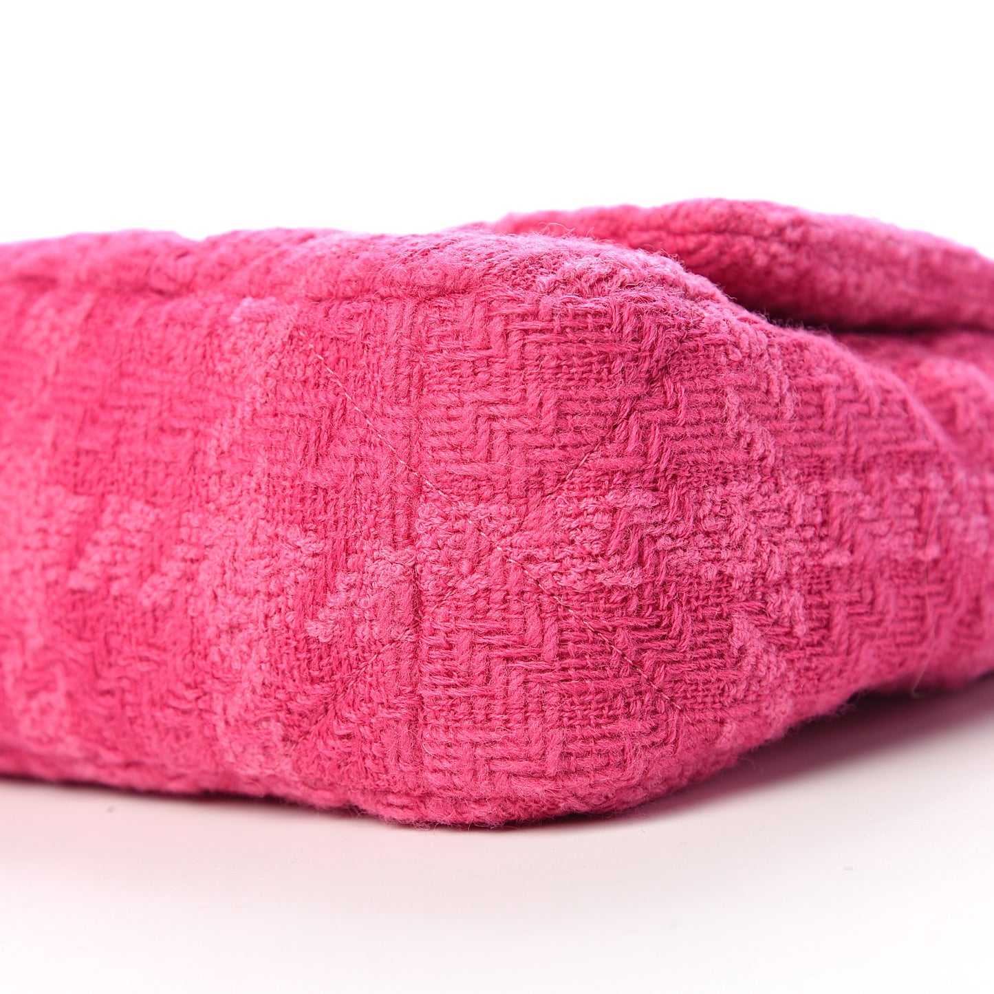 Tweed Quilted Medium 19 Flap Pink