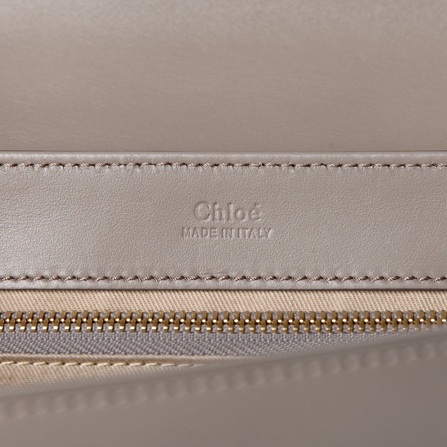 Calfskin Small C Double Carry Motty Grey