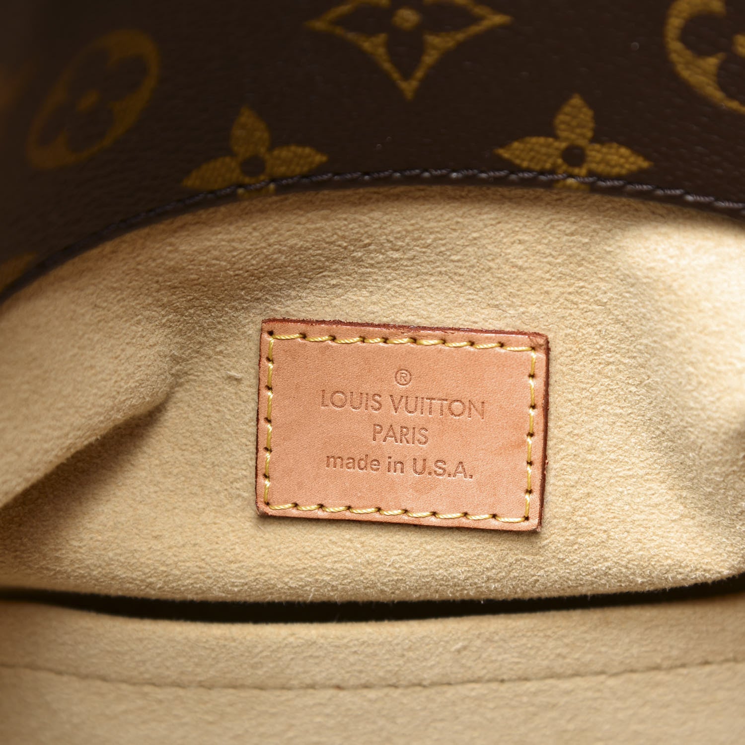 Louis Vuitton Monogram Artsy MM 7 of 10