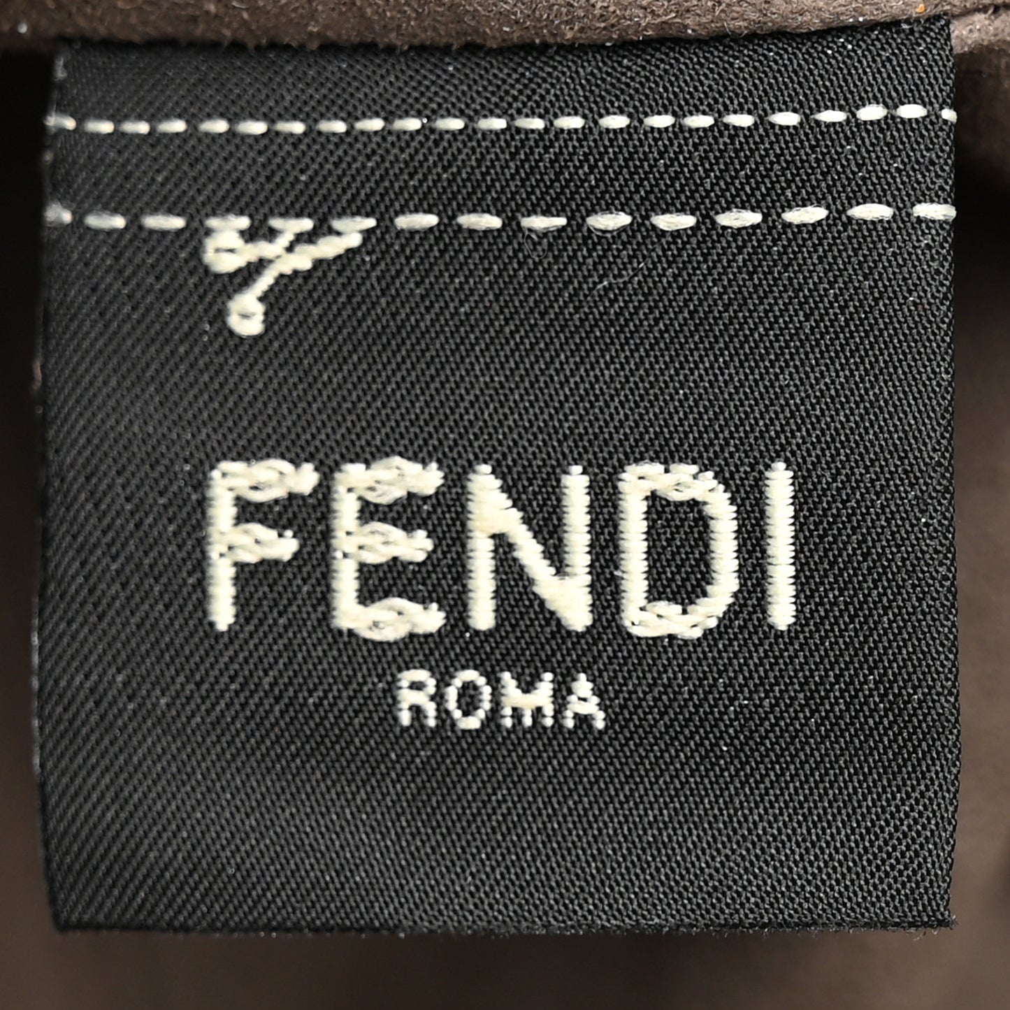Vitello Grace F is Fendi Bi-Color FF 1974 Embossed Grande Mon Tresor Bucket Bag Maya Black Fragola