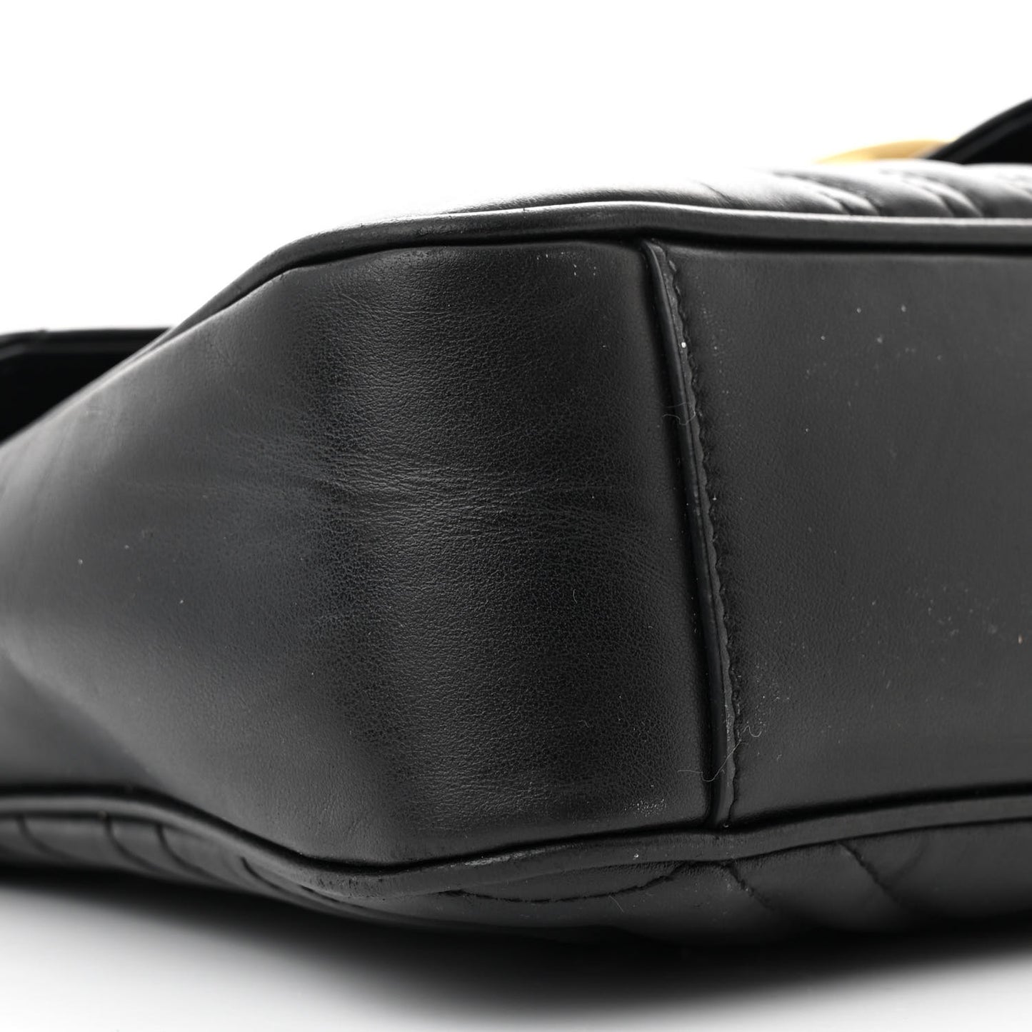 Calfskin Matelasse Medium GG Marmont Shoulder Bag Black