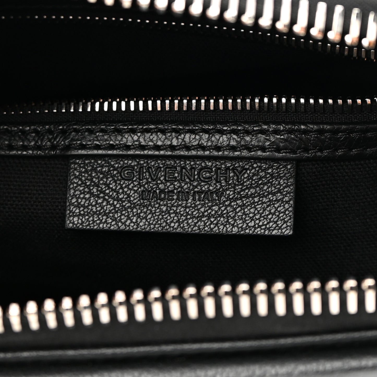 Sugar Goatskin Small Antigona Black