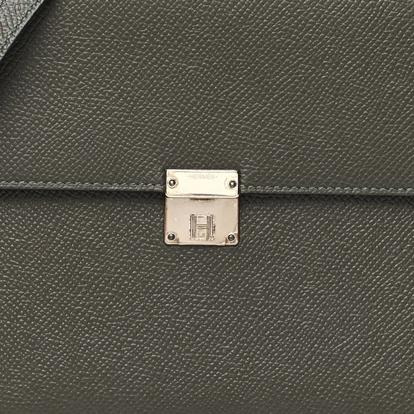 Epsom Clic 16 Wallet Vert De Gris