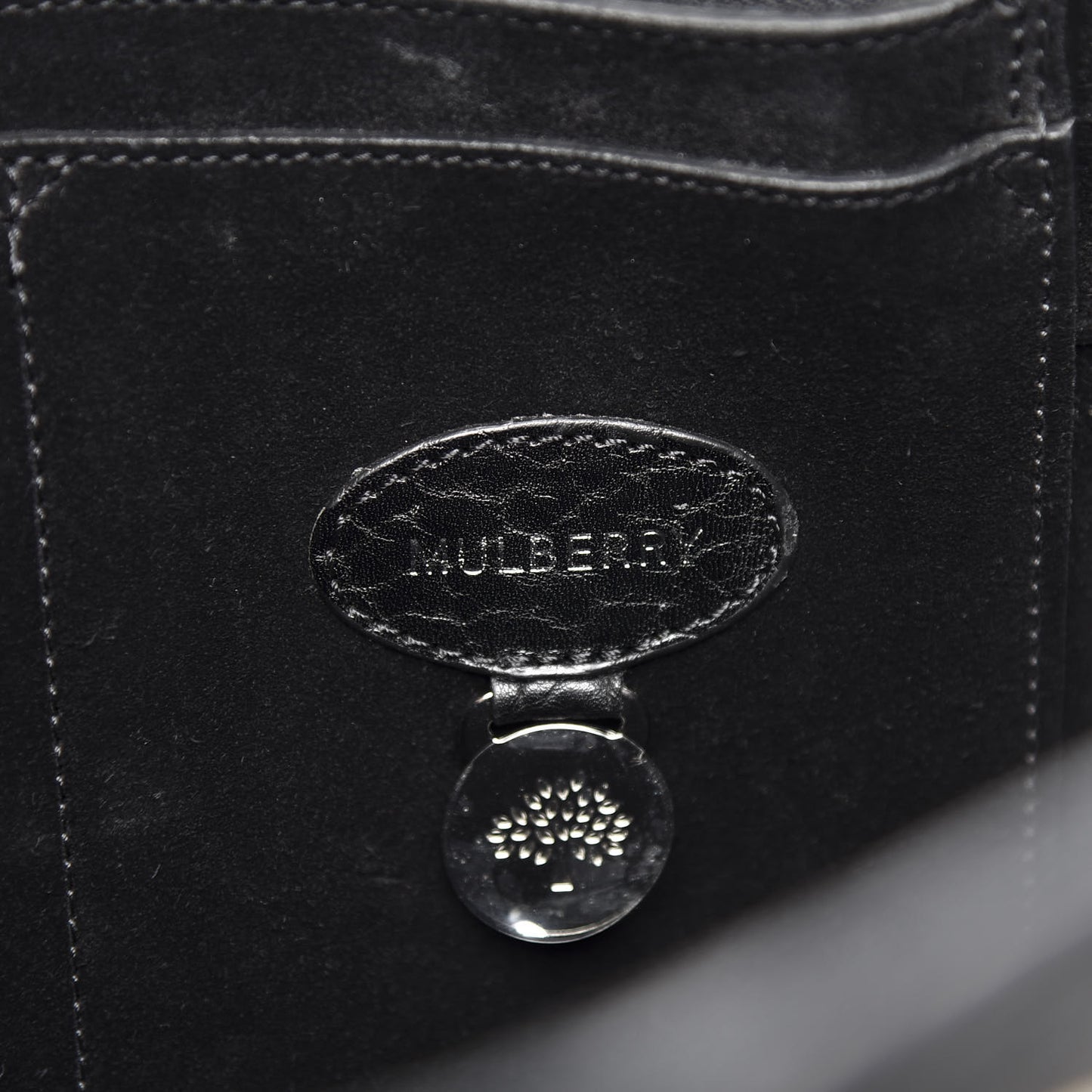 Shrunken Calfskin Mini Bayswater Buckle Black