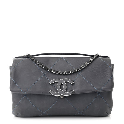Chanel Washed Calfskin Diamond Stitch Hamptons Clutch With Chain Blue 1 of 12